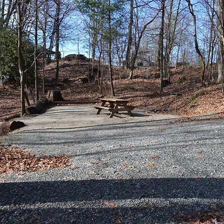Linville Falls Campground, Rv Park, And Cabins المظهر الخارجي الصورة