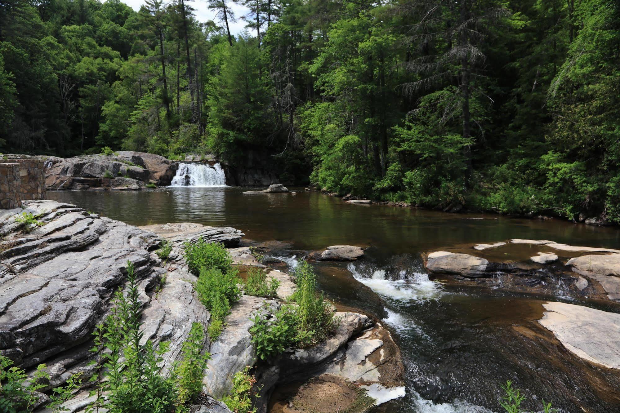 Linville Falls Campground, Rv Park, And Cabins المظهر الخارجي الصورة